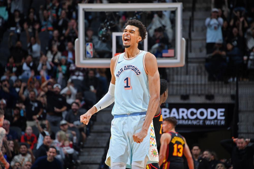 赛中遭遇逆 赛中遭遇逆