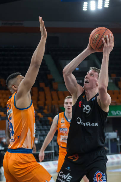 与实战磨合 与实战磨合