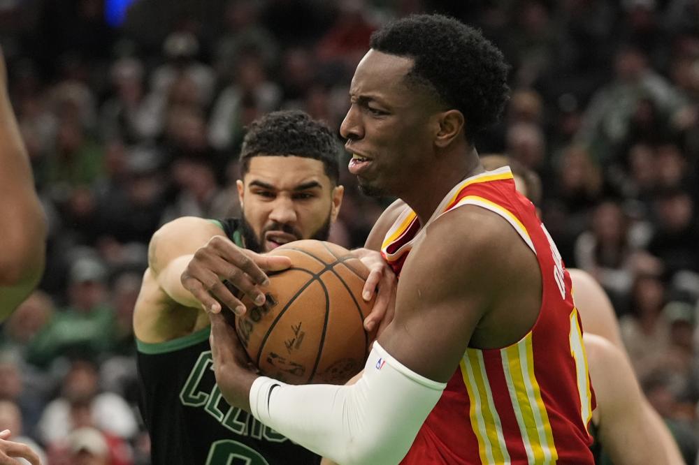 令他难以在 令他难以在