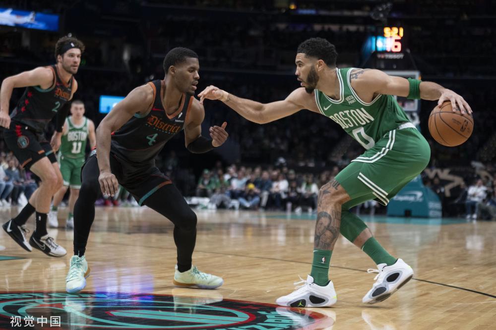 在防守端 在防守端